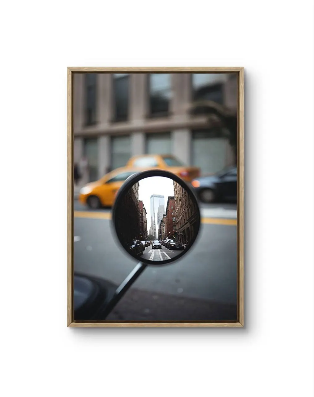 Mélodique - A Glimpse Through the Past — Photographie fine tirage d'art par Mélodique
